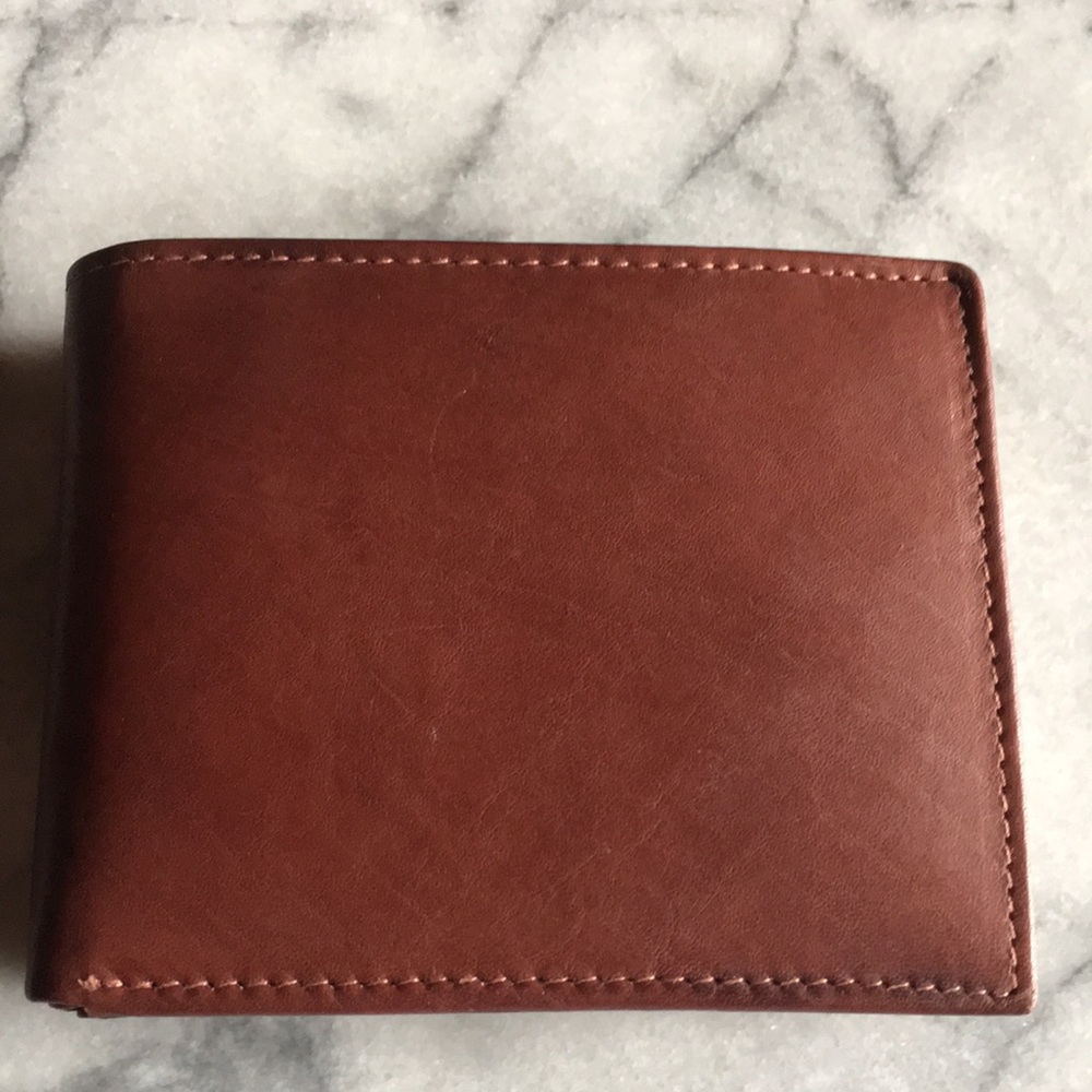 New* Saddle Brown Leather Wallet - Picture 12 of 16